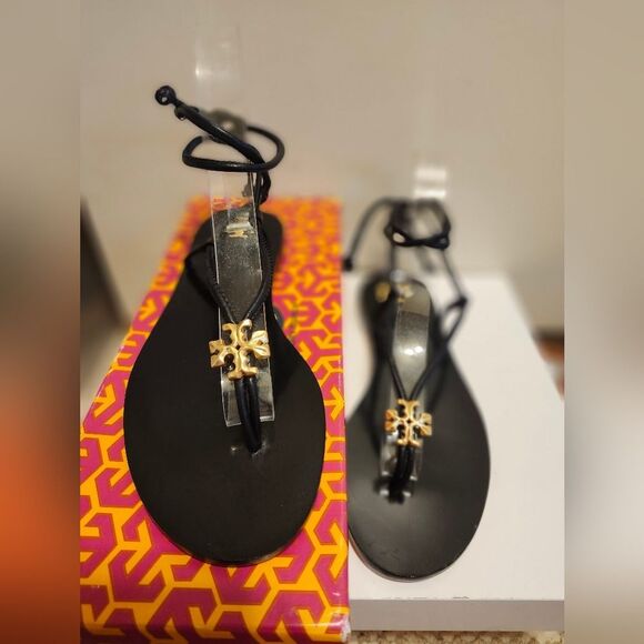 NIB Tory Burch "Capri" Black 100% Leather Lace-Up Flat Sandals Sz.6.5 Ret.$300 - Picture 5 of 11